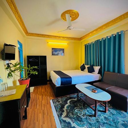 Temple Town Inn Kathmandu Esterno foto