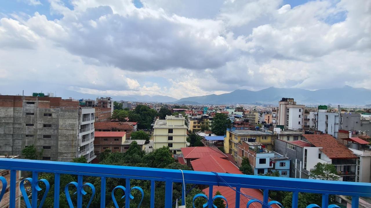 Temple Town Inn Kathmandu Esterno foto